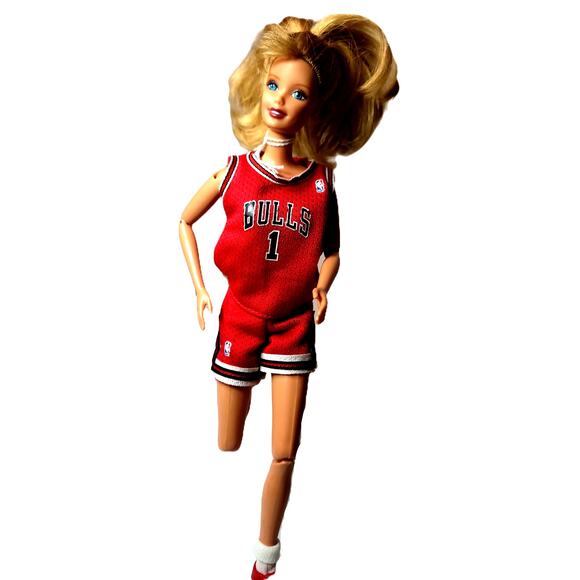 1998 NBA Chicago Bulls Basketball Barbie Mattel No. 20692 - Picture 3 of 9